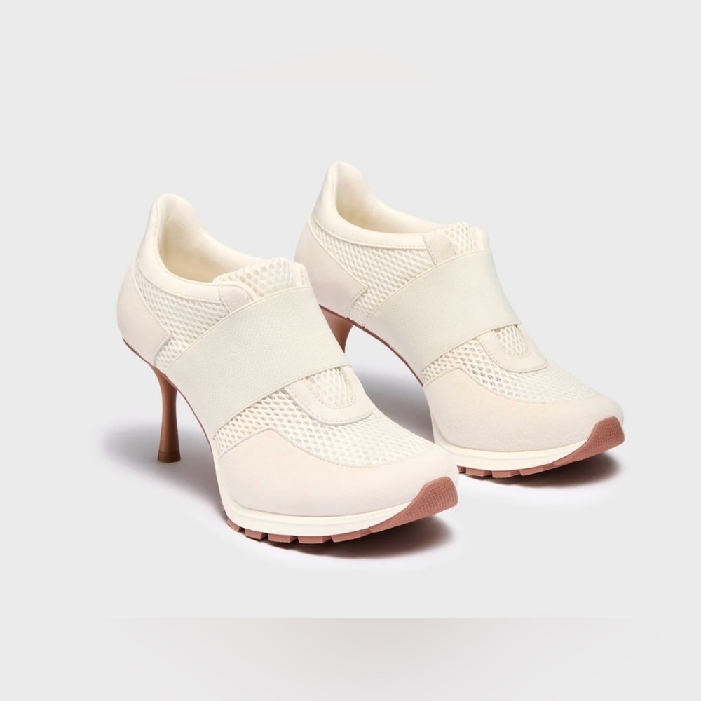 The Icon in Bone White